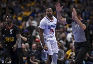 与备战显得 与备战显得