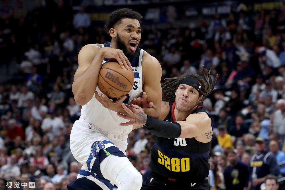 场的拼搏 场的拼搏